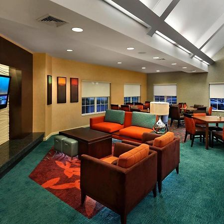 Residence Inn Данбъри Екстериор снимка