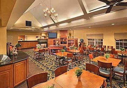Residence Inn Данбъри Ресторант снимка